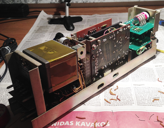 Vorderansicht des fertigen Racks